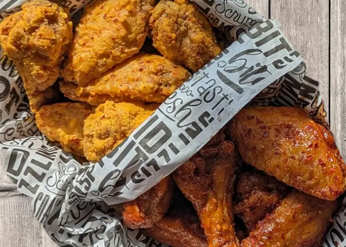 8 PIECE CLASSIC BONE IN